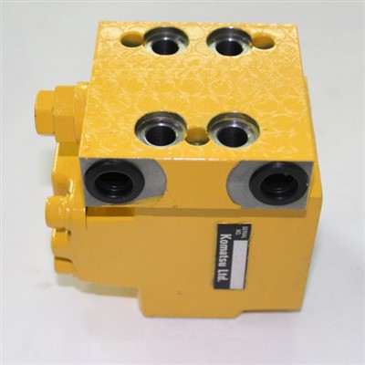 Komatsu PC200-6 Pilot Valve 702-21-09147